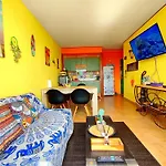 アパート La Isla Bonita Vista Mar *