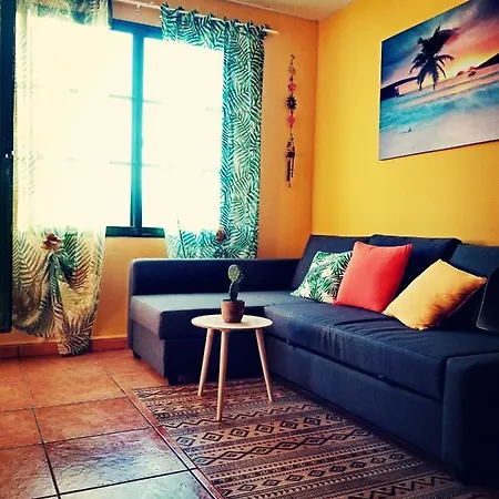 La Isla Bonita Vista Mar Apartment